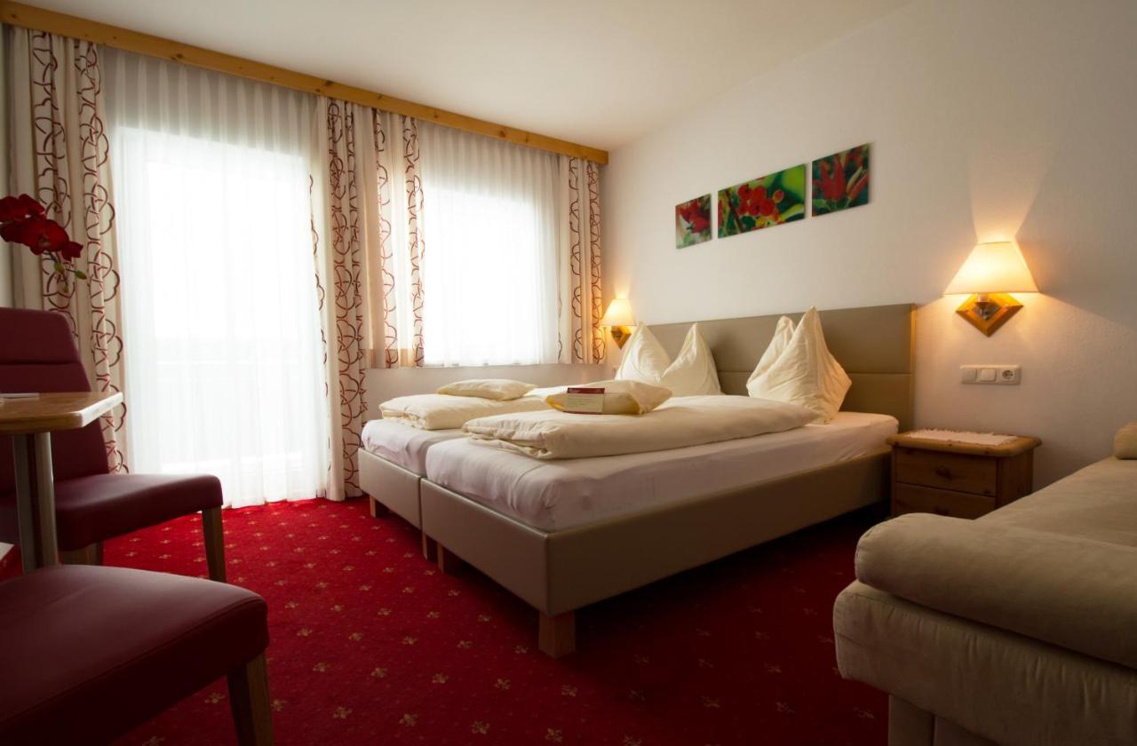 กาสท์ฮอฟ วาลดวีร์ท Hotel รุสบาค อัม พาสเกอชุตต์ ภายนอก รูปภาพ