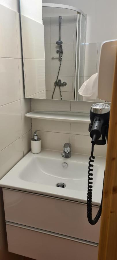 กาสท์ฮอฟ วาลดวีร์ท Hotel รุสบาค อัม พาสเกอชุตต์ ภายนอก รูปภาพ